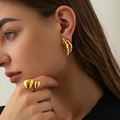 18 Karat Gold Vergoldete Croissant Ohrringe