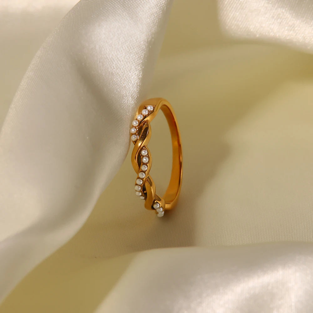 18 Karat Gold Vergoldeter Verstellbarer Gedrehter Kleiner Perlenring