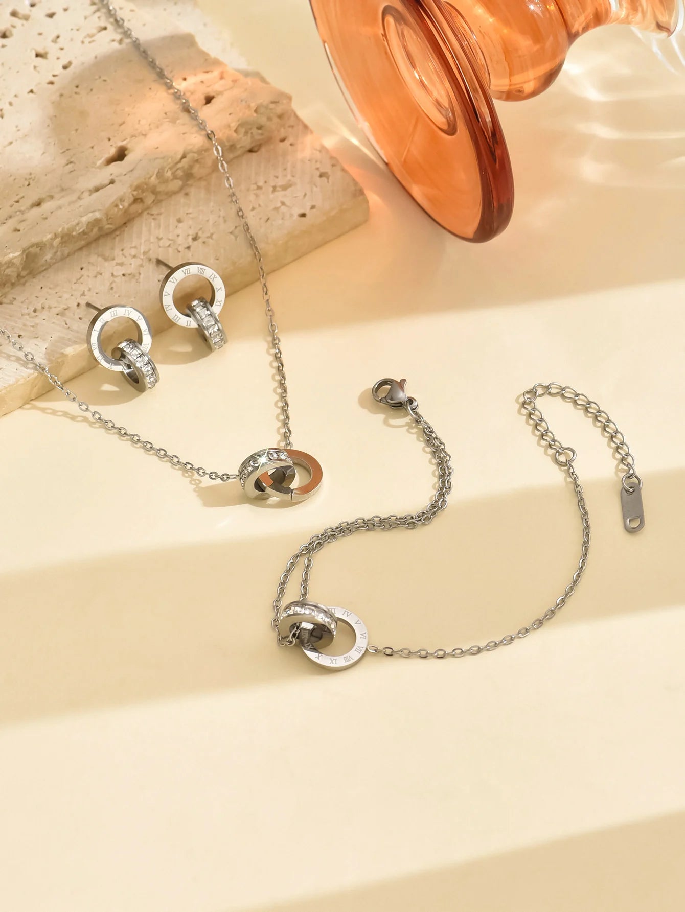 925 Sterling Silber Vergoldetes Luxus-Set Ohrringe, Kette, Armband
